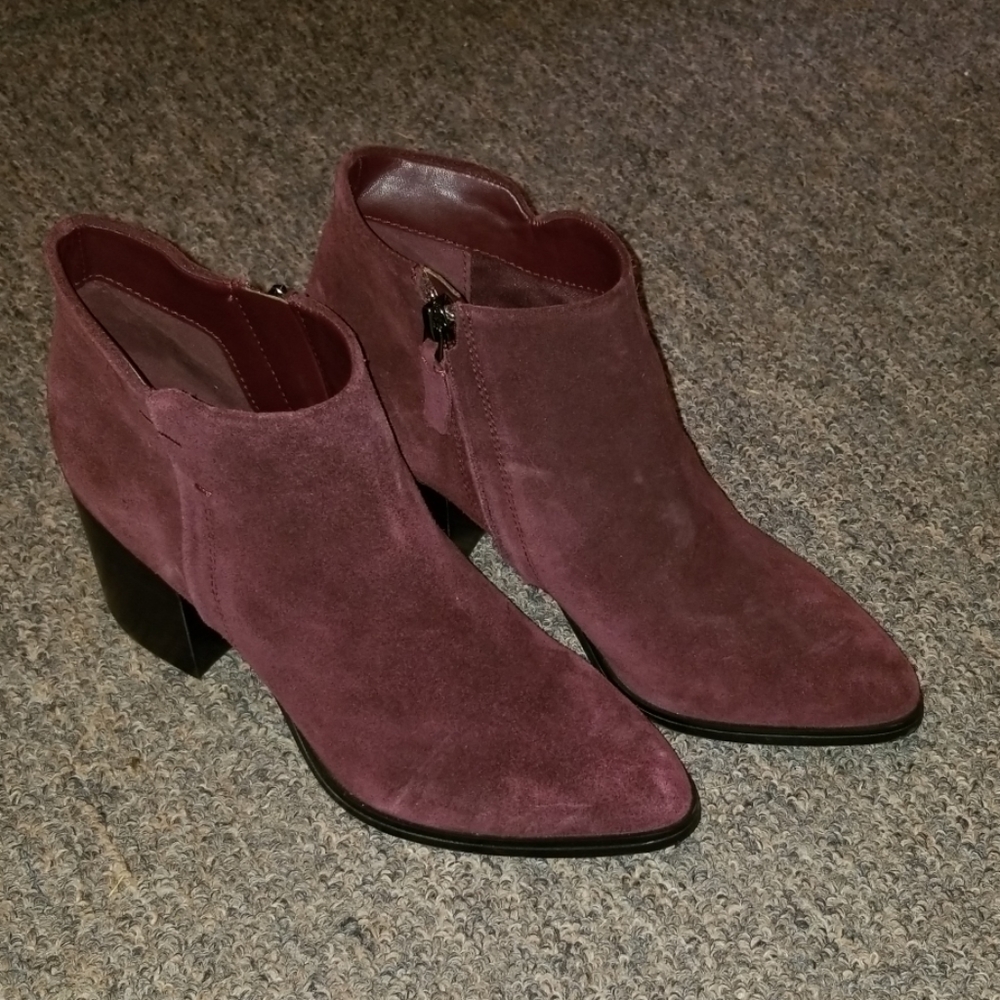 Women's Marc Fisher Booties 7m